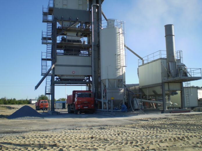 Экскаватор-погрузчик KOMATSU WB93R-5Е0